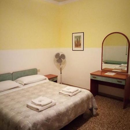 B&B Silvano Bologna Eksteriør bilde