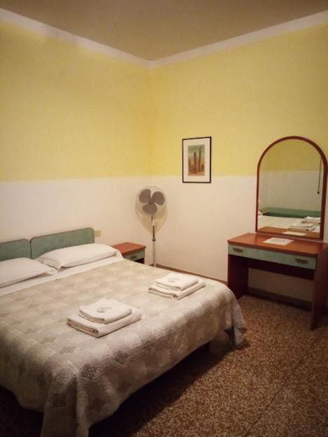 B&B Silvano Bologna Eksteriør bilde